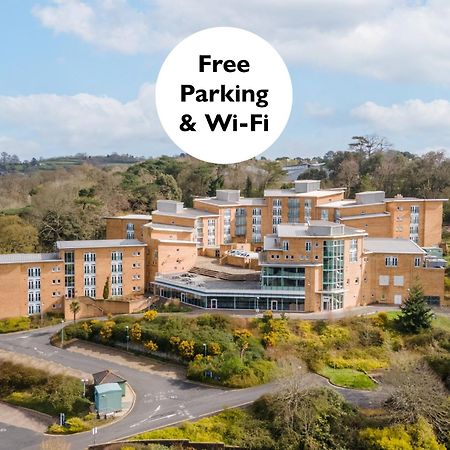University Of Exeter - Holland Hall Exterior foto